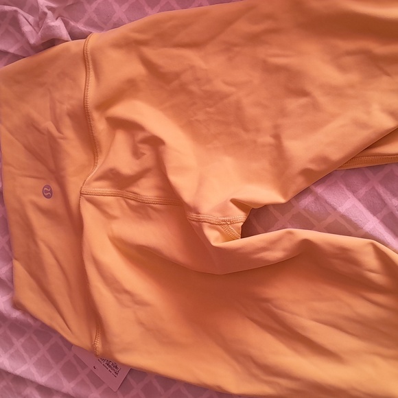 Lululemon leggings - Picture 3 of 4
